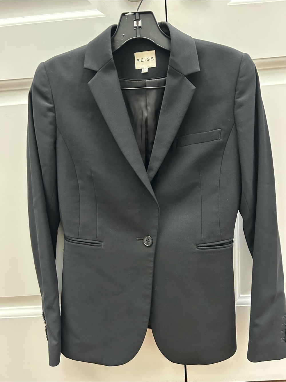 Reiss Black Single-Button Tailored Blazer